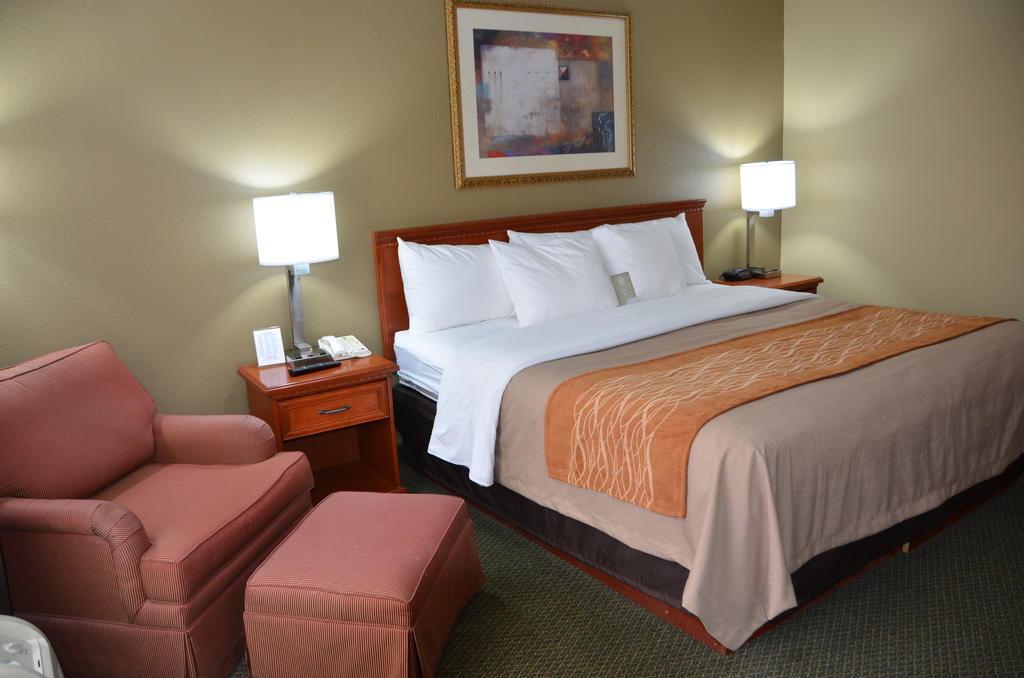 Comfort Inn Near Six Flags St Louis Pacific Exterior photo